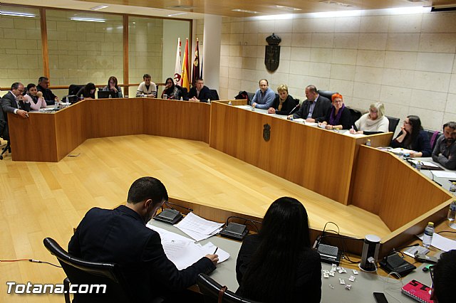 Pleno extraordinario 21/12/2015 - 8 Pleno extraordinario 21/12/2015 - 8