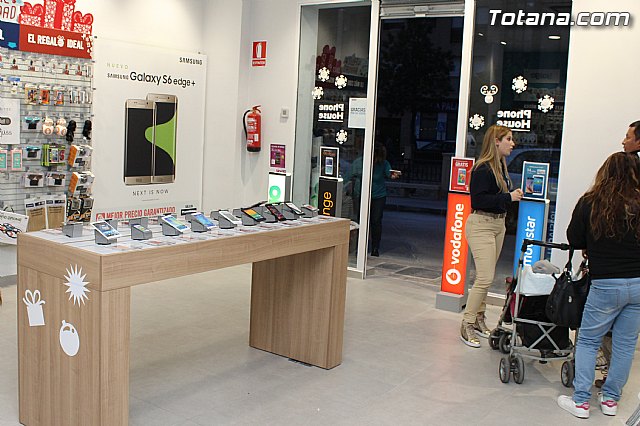 Abre sus puertas Phone House en Totana - 6 Abre sus puertas Phone House en Totana - 6