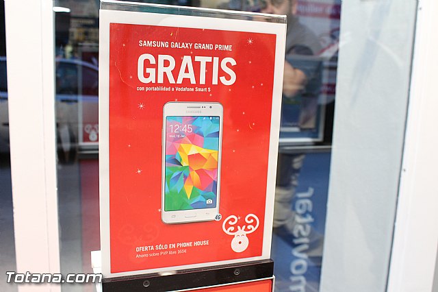 Abre sus puertas Phone House en Totana - 11 Abre sus puertas Phone House en Totana - 11