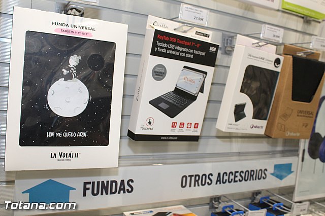 Abre sus puertas Phone House en Totana - 32 Abre sus puertas Phone House en Totana - 32