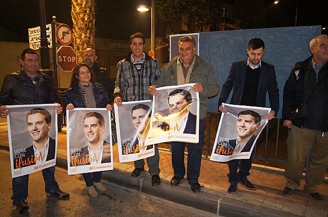 Pegada de carteles - Elecciones Generales 20d - 53 Pegada de carteles - Elecciones Generales 20d - 53