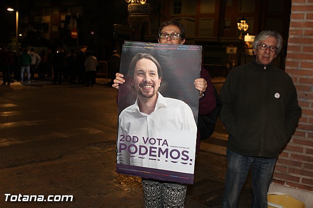 Pegada de carteles - Elecciones Generales 20d - 20 Pegada de carteles - Elecciones Generales 20d - 20