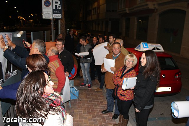 Pegada de carteles - Elecciones Generales 20d - 22 Pegada de carteles - Elecciones Generales 20d - 22
