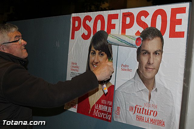 Pegada de carteles - Elecciones Generales 20d - 33 Pegada de carteles - Elecciones Generales 20d - 33