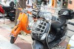 vespas - 30 vespas